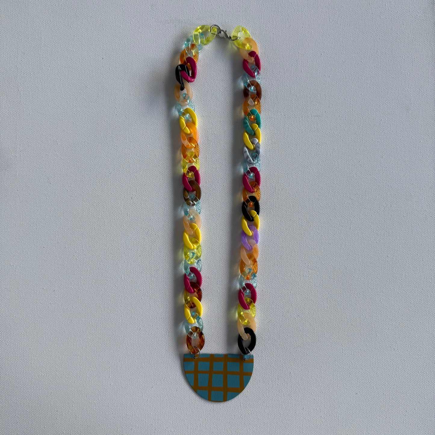 Pendant necklace