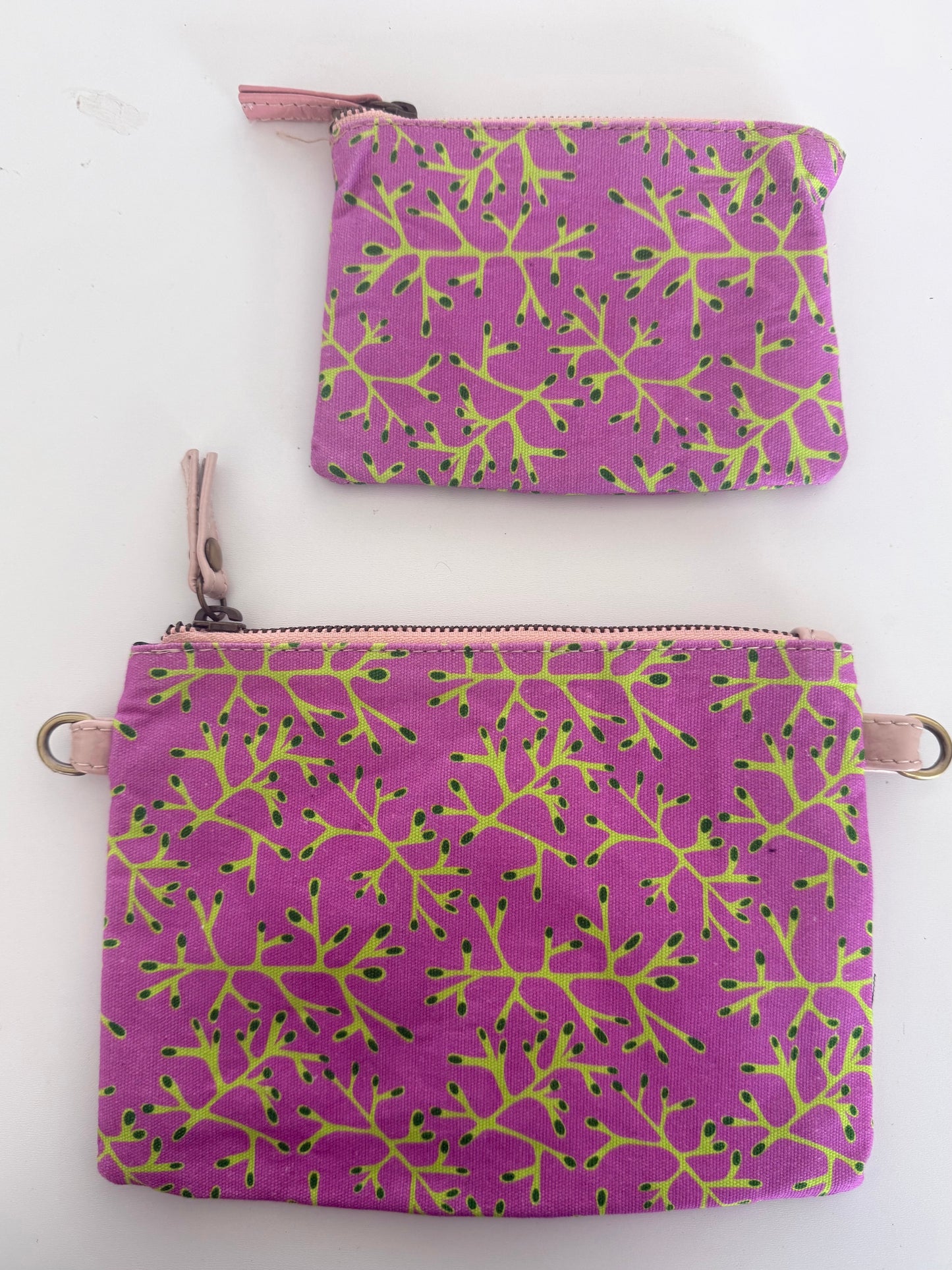 Casuarina (She Oak) l Handmade Canvas & Leather Clutch Bag l Aboriginal Art Design l Art by Bronwyn David
